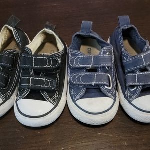 Black and Navy Converse Size 5 2 Pairs